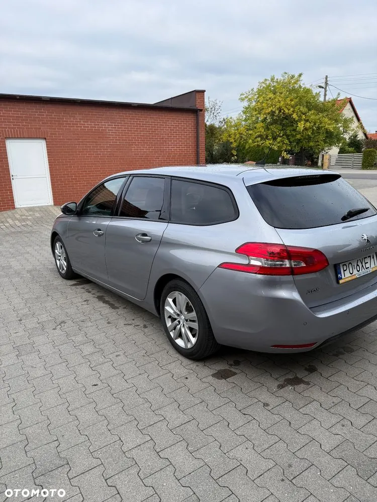 Peugeot 308 2018 photo 3