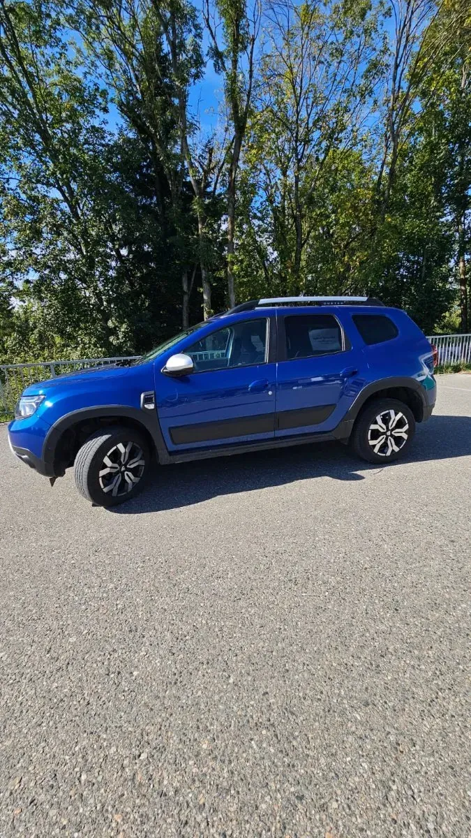 Dacia Duster 2022 photo 2