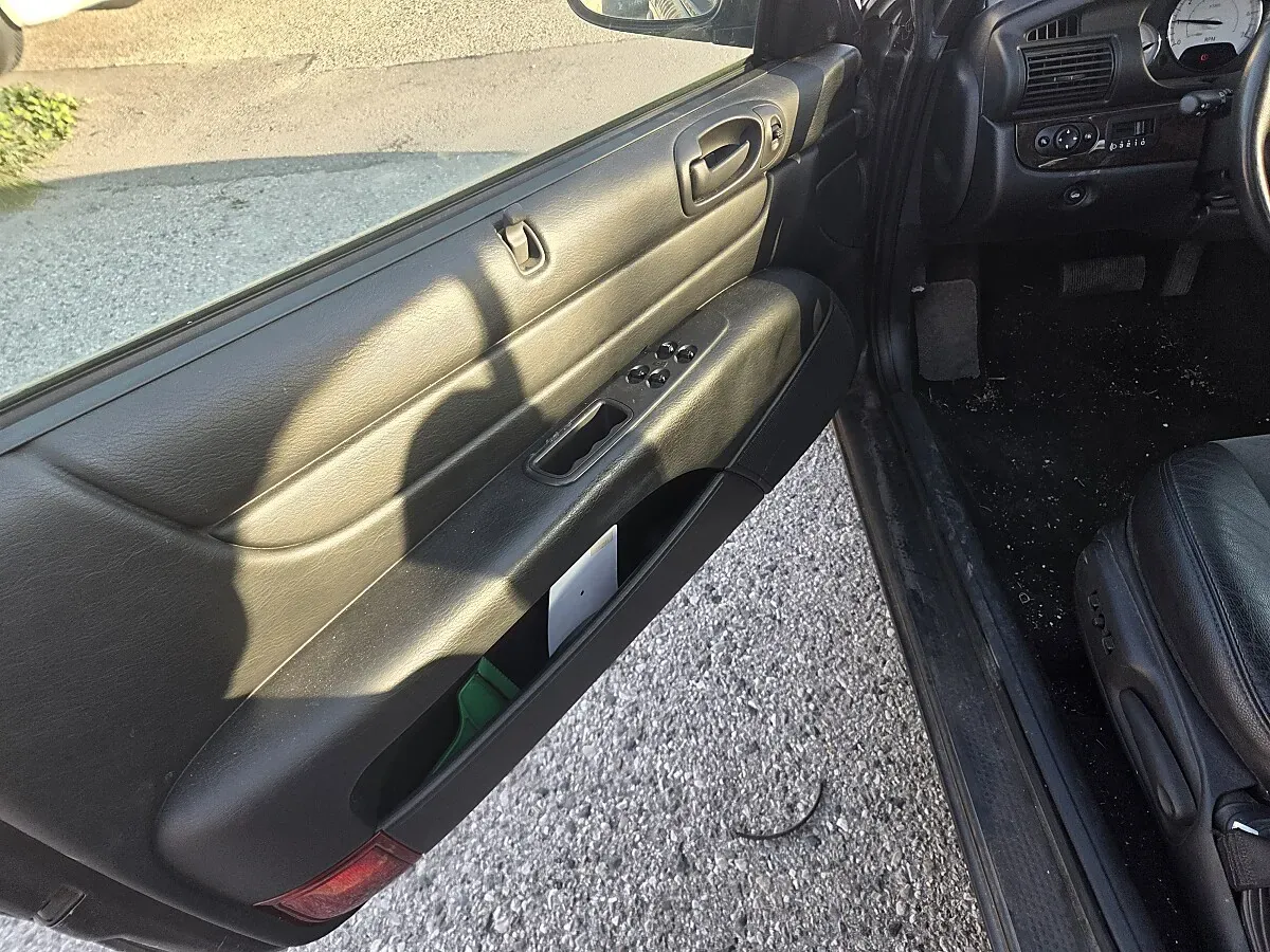 Chrysler Sebring 2006 photo 2