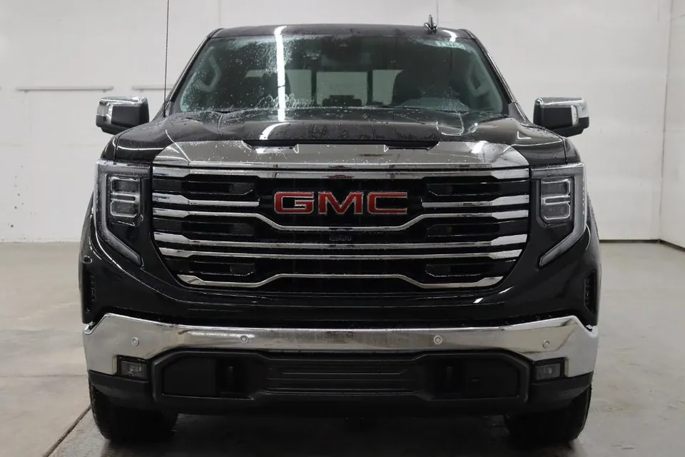 GMC Sierra 1500 2026 photo 3