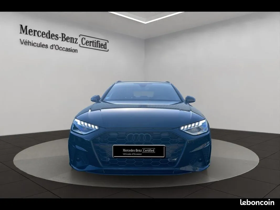 Audi A4 2020 photo 2