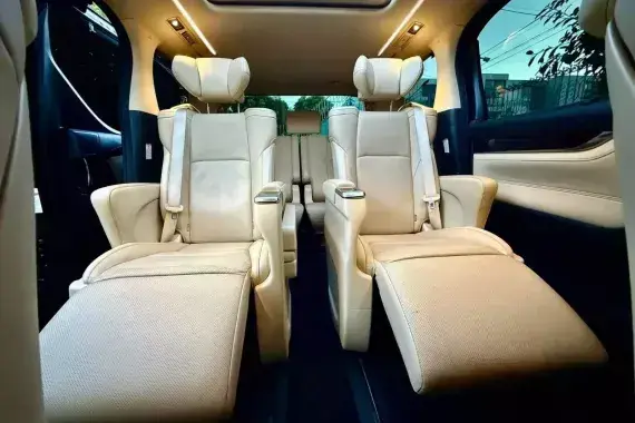 Toyota Alphard 2018 photo 5
