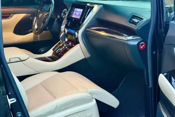 Toyota Alphard 2018 photo 4