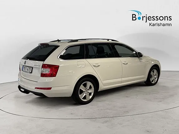 Skoda Octavia 2016 photo 3