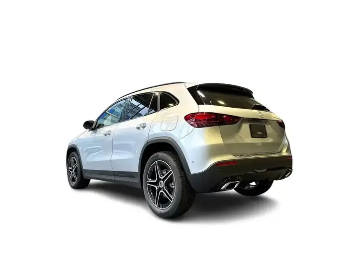 Mercedes-Benz Gla 2026 photo 2