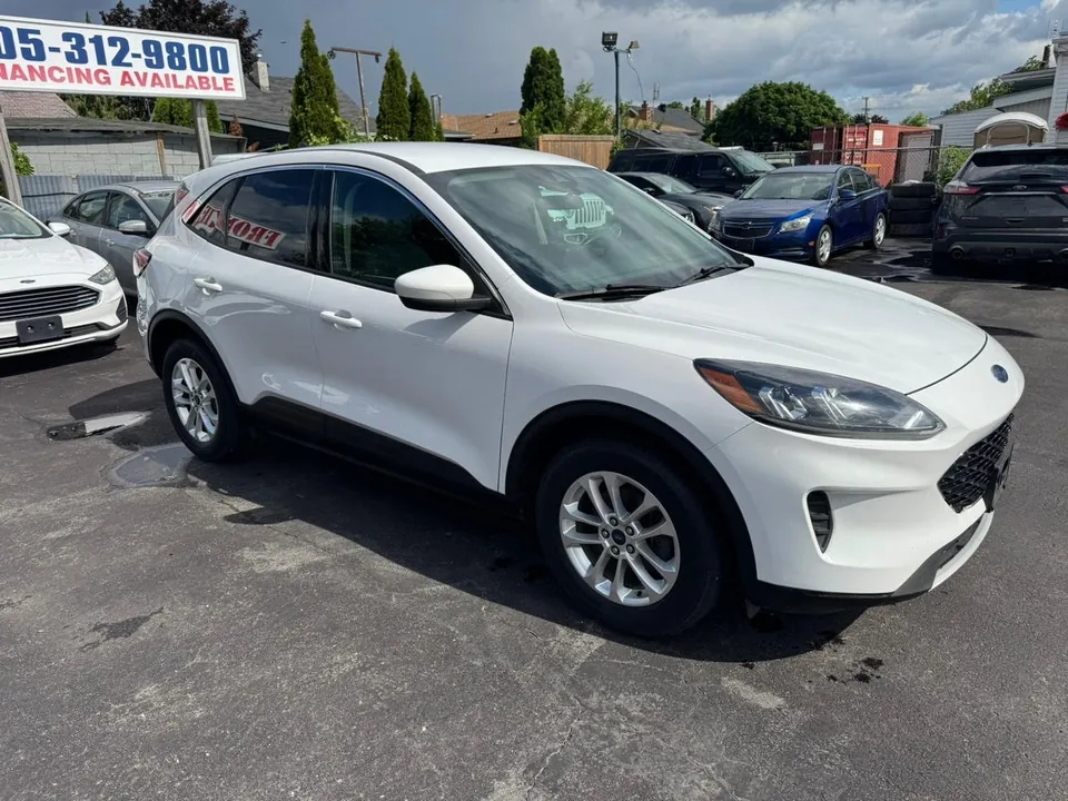 Ford Escape 2020 photo 3