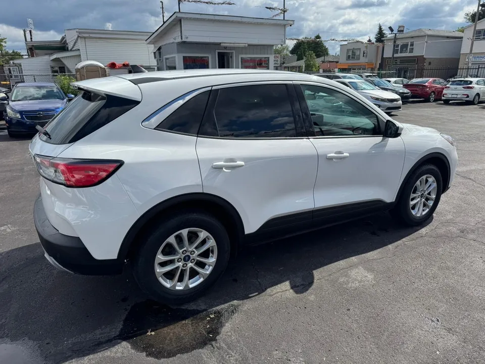 Ford Escape 2020 photo 4