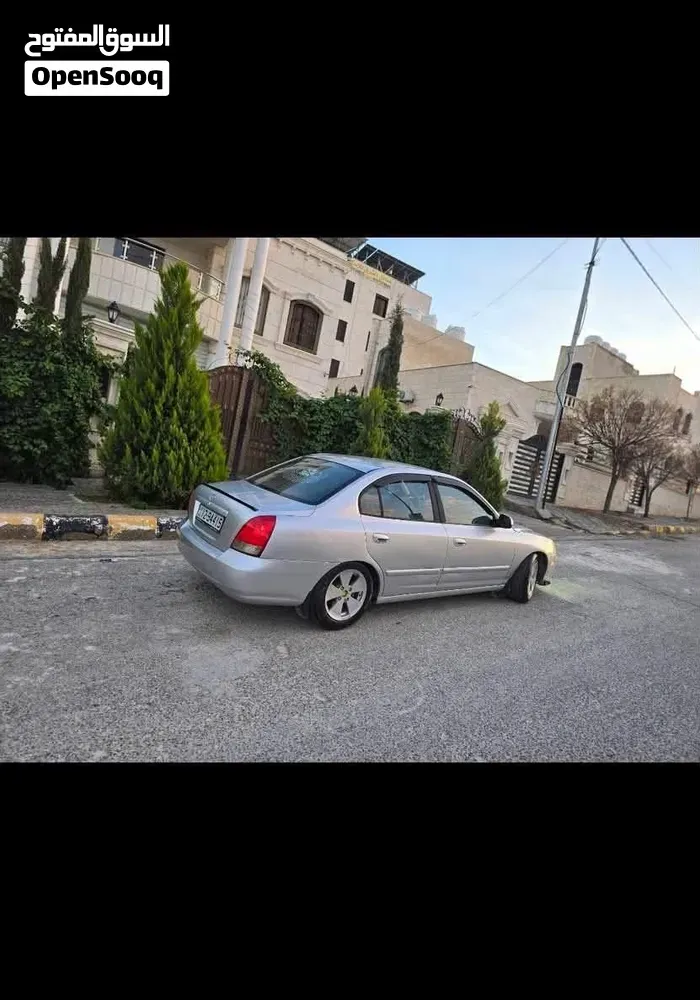 Hyundai Avante 2001 photo 3