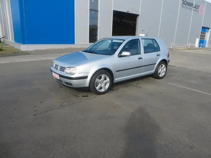 Volkswagen Golf 4