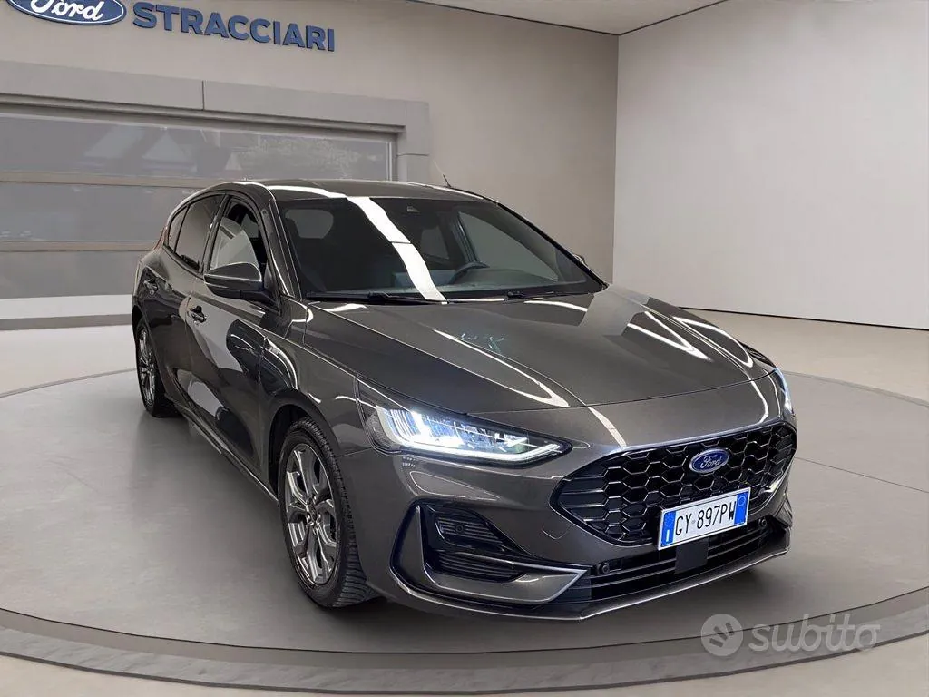 Ford Focus 2025 photo 3