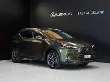 Lexus Nx 450H+ 2025 photo 2