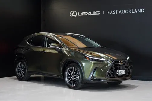Lexus Nx 450H+