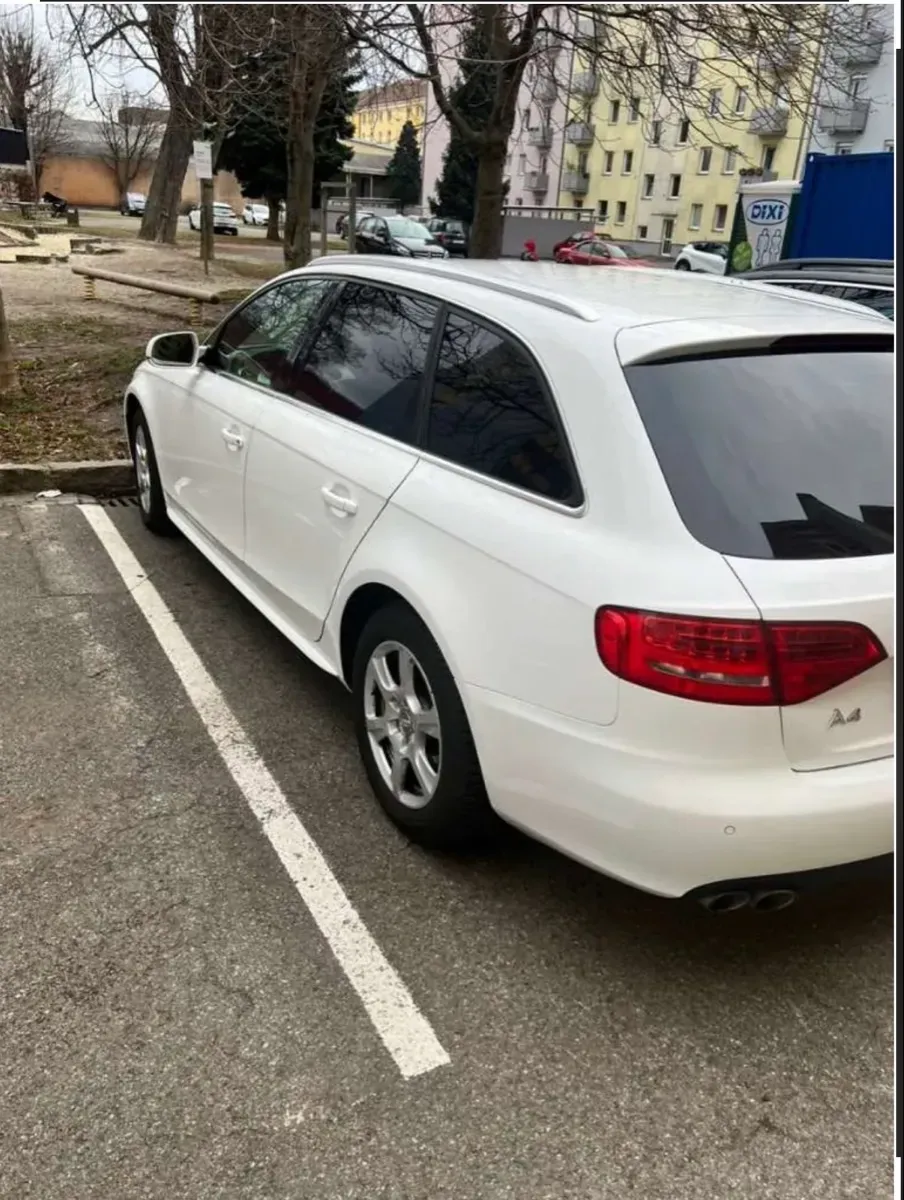 Audi A4 Allroad 2011 photo 2