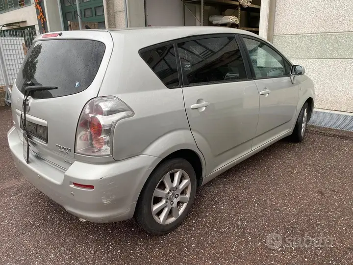 Toyota Corolla Verso 2006 photo 5