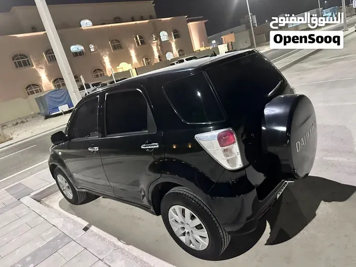 Daihatsu Terios 2016 photo 2