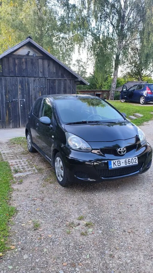 Toyota Aygo 2009 photo 2