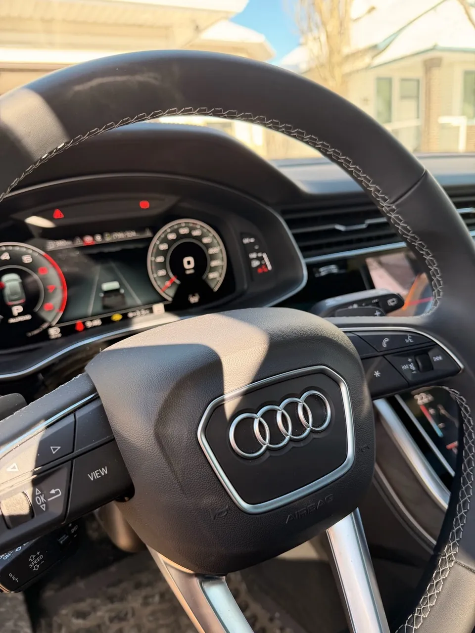 Audi Q8 2025 photo 3