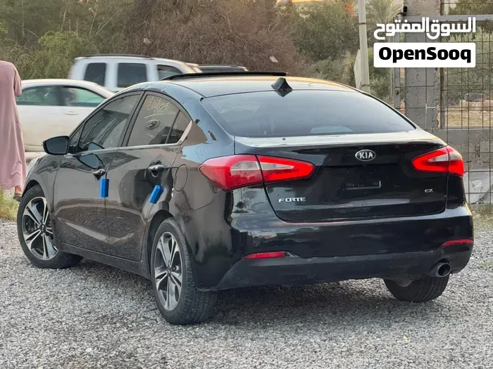 Kia Forte 2015 photo 3