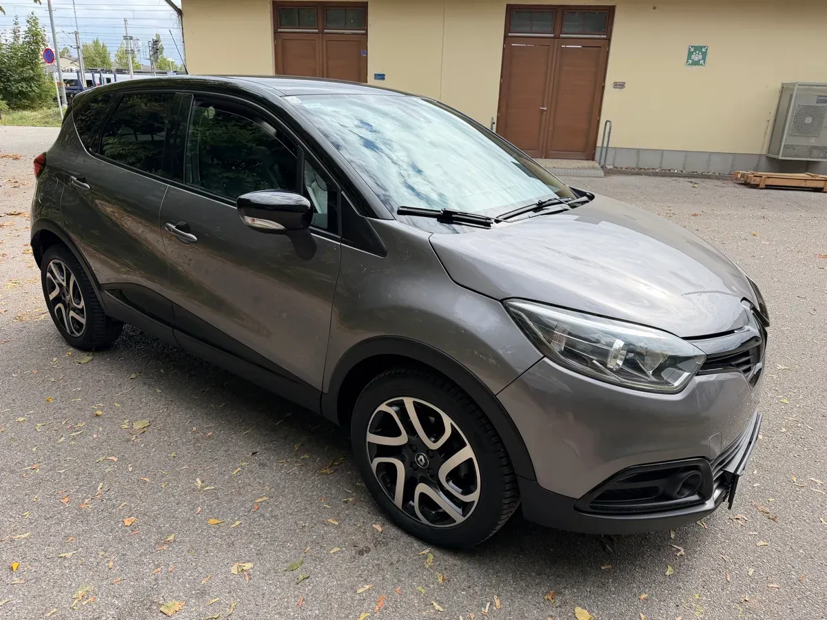 Renault Captur 2017 photo 2