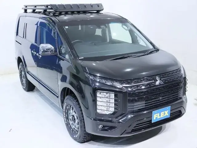 Mitsubishi Delica D:5 2022 photo 3