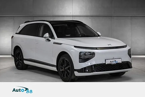 Xpeng G9
