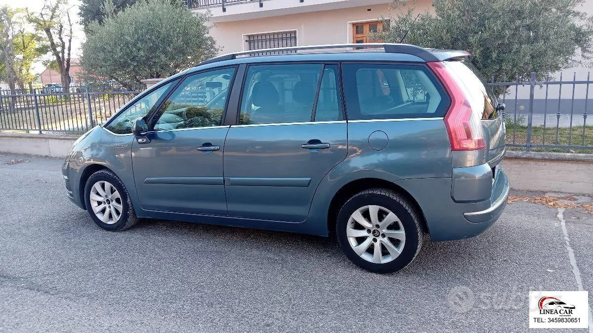 Citroen C4 Grand Picasso 2012 photo 4