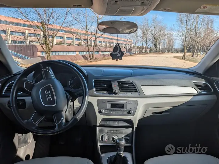 Audi Q3 2013 photo 4