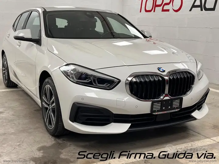 BMW 1 Series 2021 photo 2