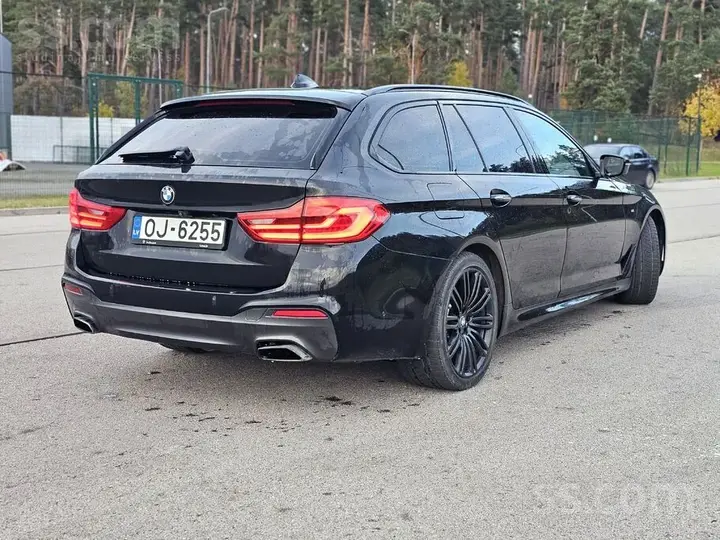 BMW 530 2017 photo 3