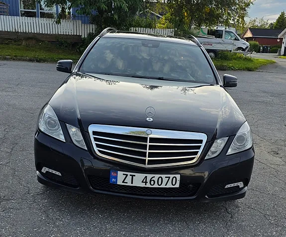 Mercedes-Benz E200 D