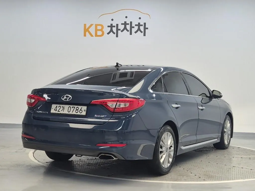 Hyundai Sonata 2016 photo 3