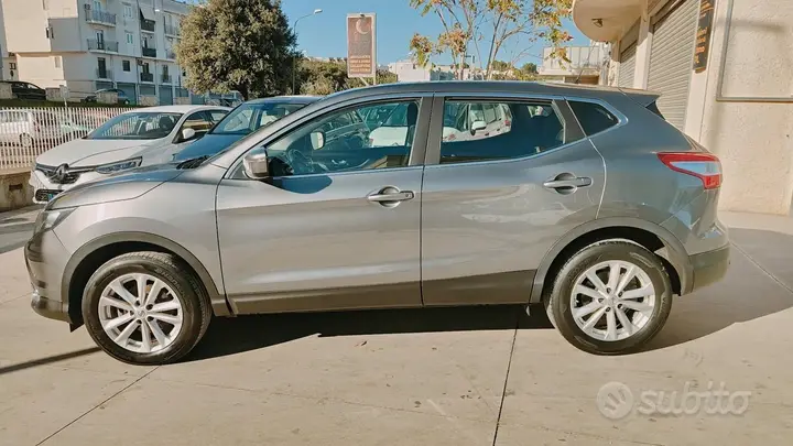 Nissan Qashqai 2015 photo 3