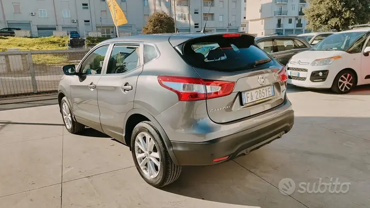 Nissan Qashqai 2015 photo 5