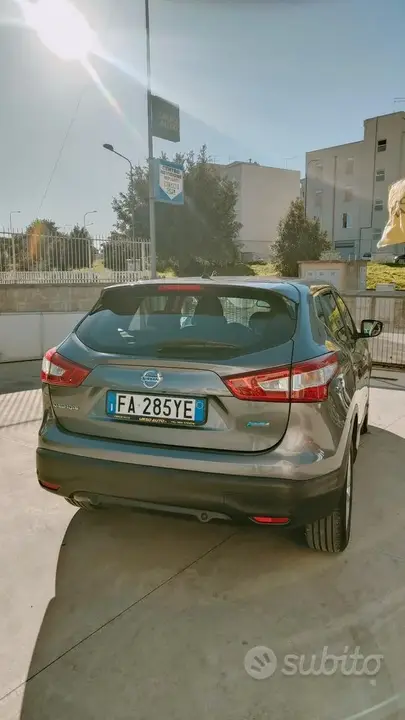Nissan Qashqai 2015 photo 4