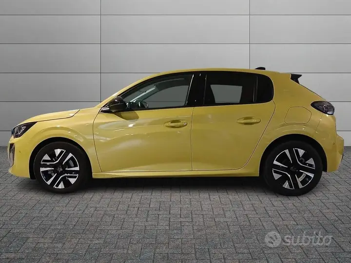 Peugeot 208 2024 photo 2