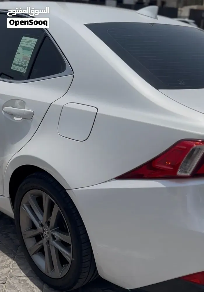 Lexus Is