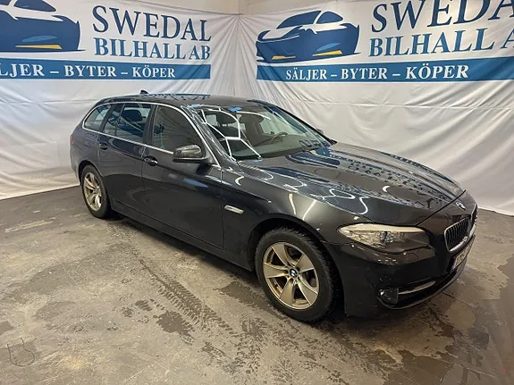 BMW 523I