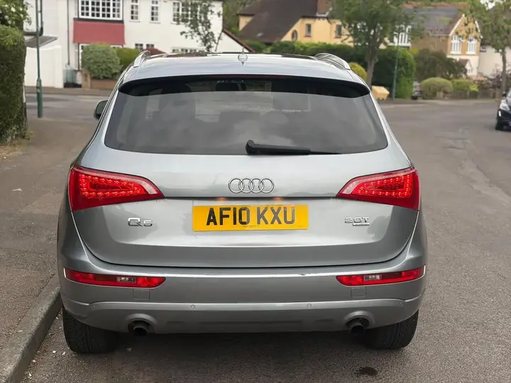 Audi Q5 2010 photo 5