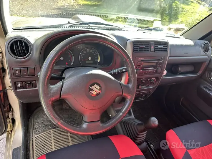 Suzuki Jimny 2009 photo 4