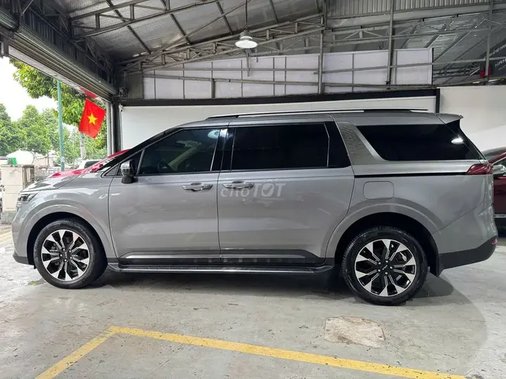Kia Carnival 2024 photo 3