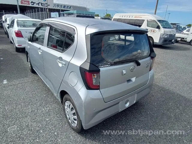 Daihatsu Mira 2022 photo 3