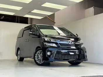 Toyota Vellfire 2013 photo 4