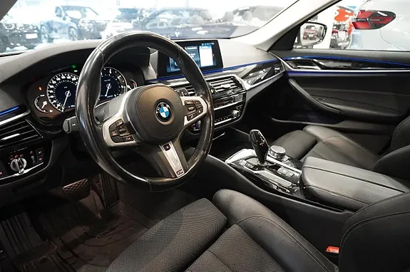 BMW 520D 2018 photo 2