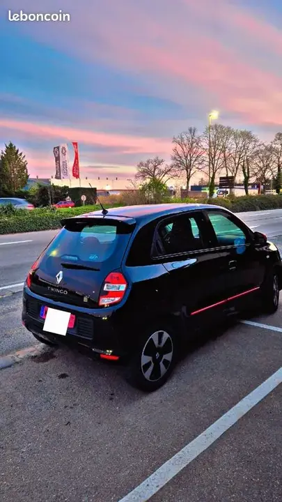 Renault Twingo 2017 photo 2