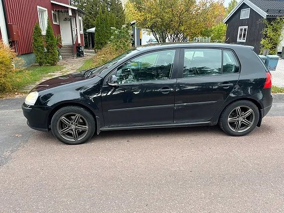 Volkswagen Golf V