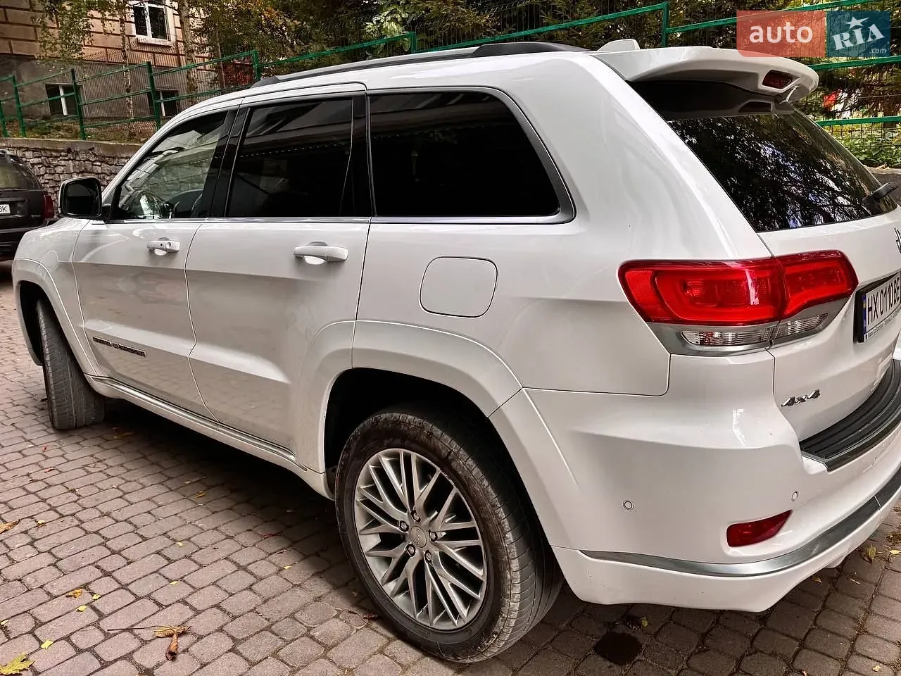 Jeep Grand Cherokee 2018 photo 3