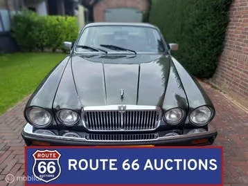 Jaguar Xj12 1984 photo 3