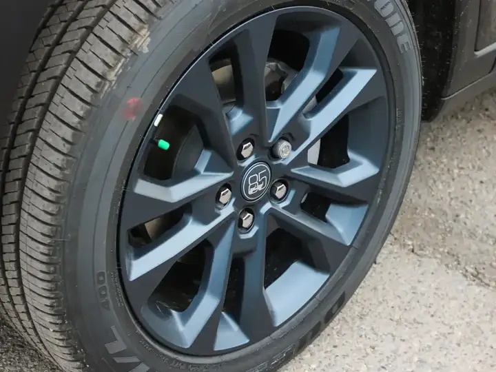Jeep Grand Cherokee 2026 photo 2