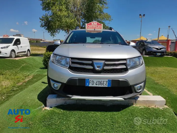 Dacia Sandero 2016 photo 2