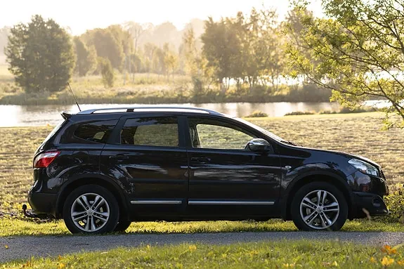 Nissan Qashqai+2